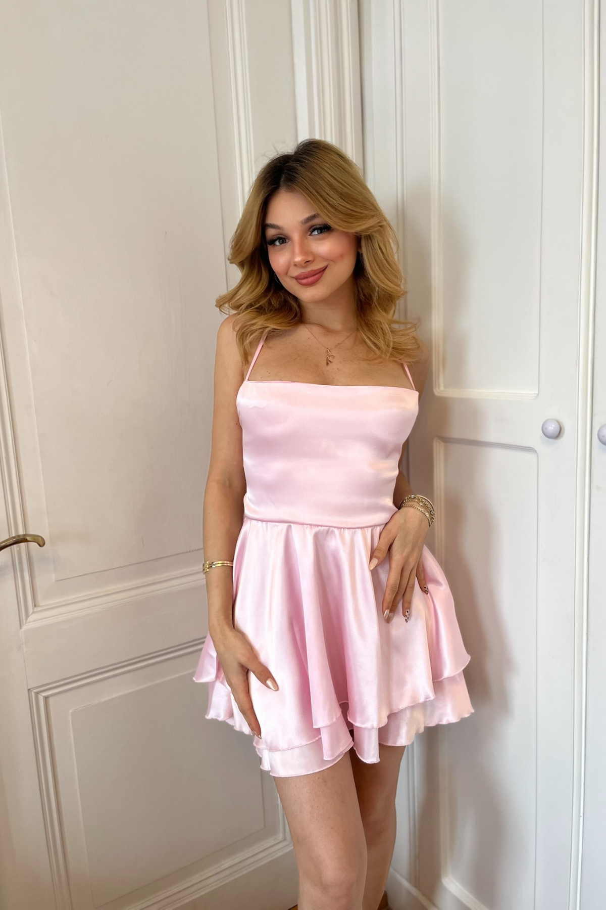 İpek Saten Volanlı Elbiseli Set